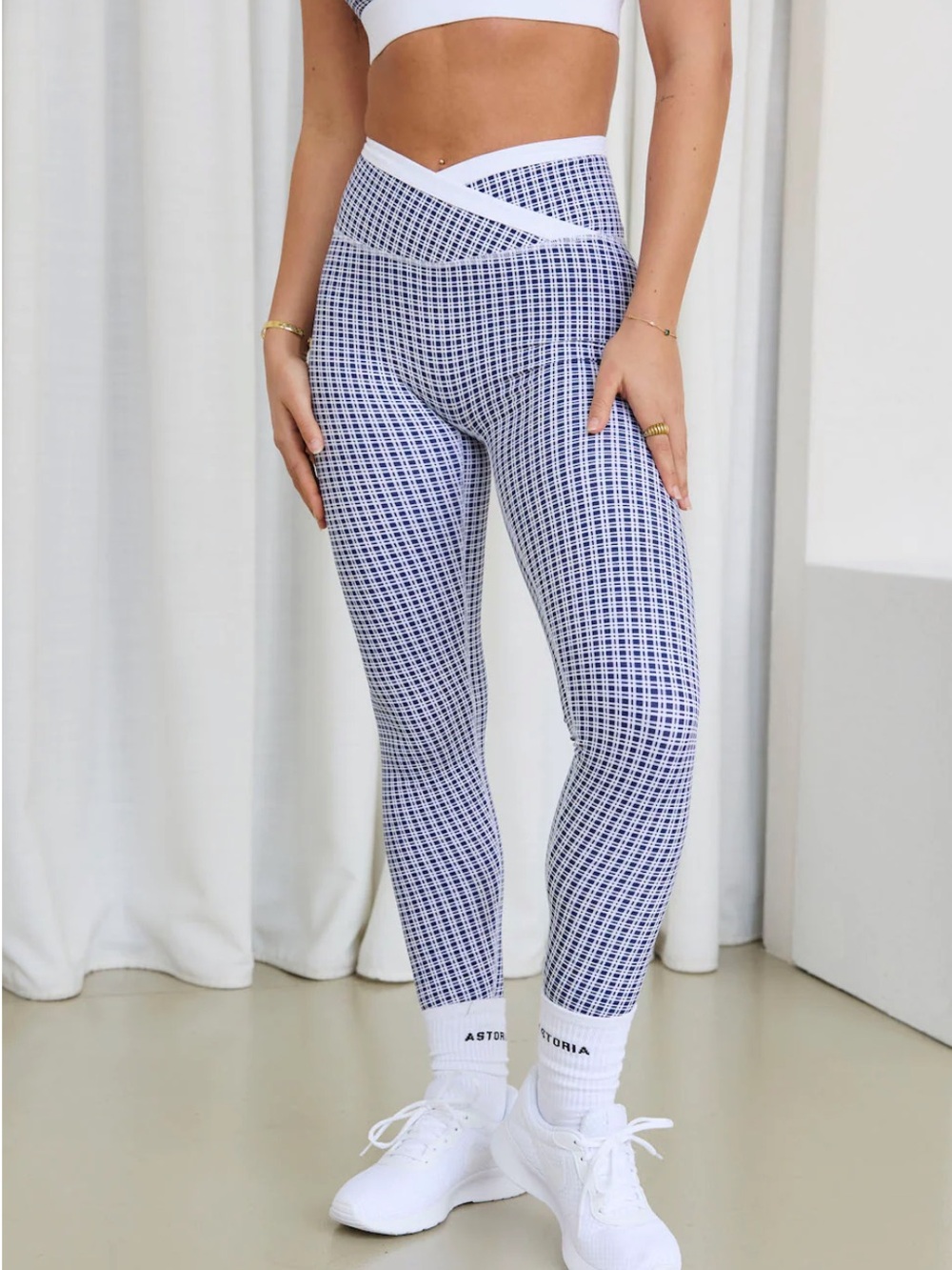 Astoria Active LUXE BALANCE Crossover Legging - Blue Lattice Size Medium